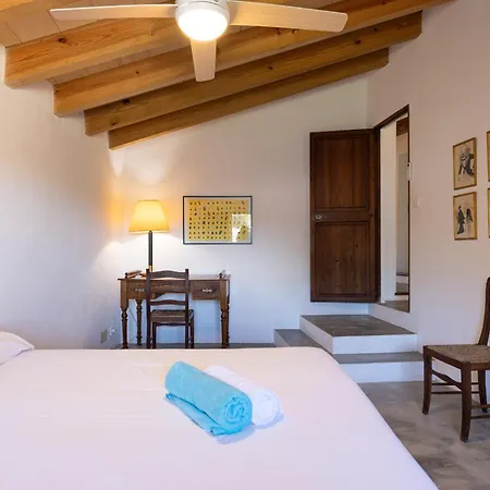 Es Coste By Rentallorca Casa rural